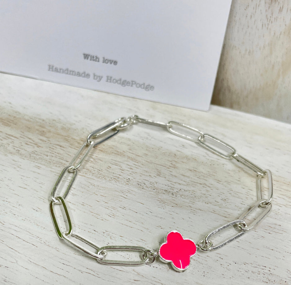Silver Large link Paperclip chain bracelet with clover charm in pink