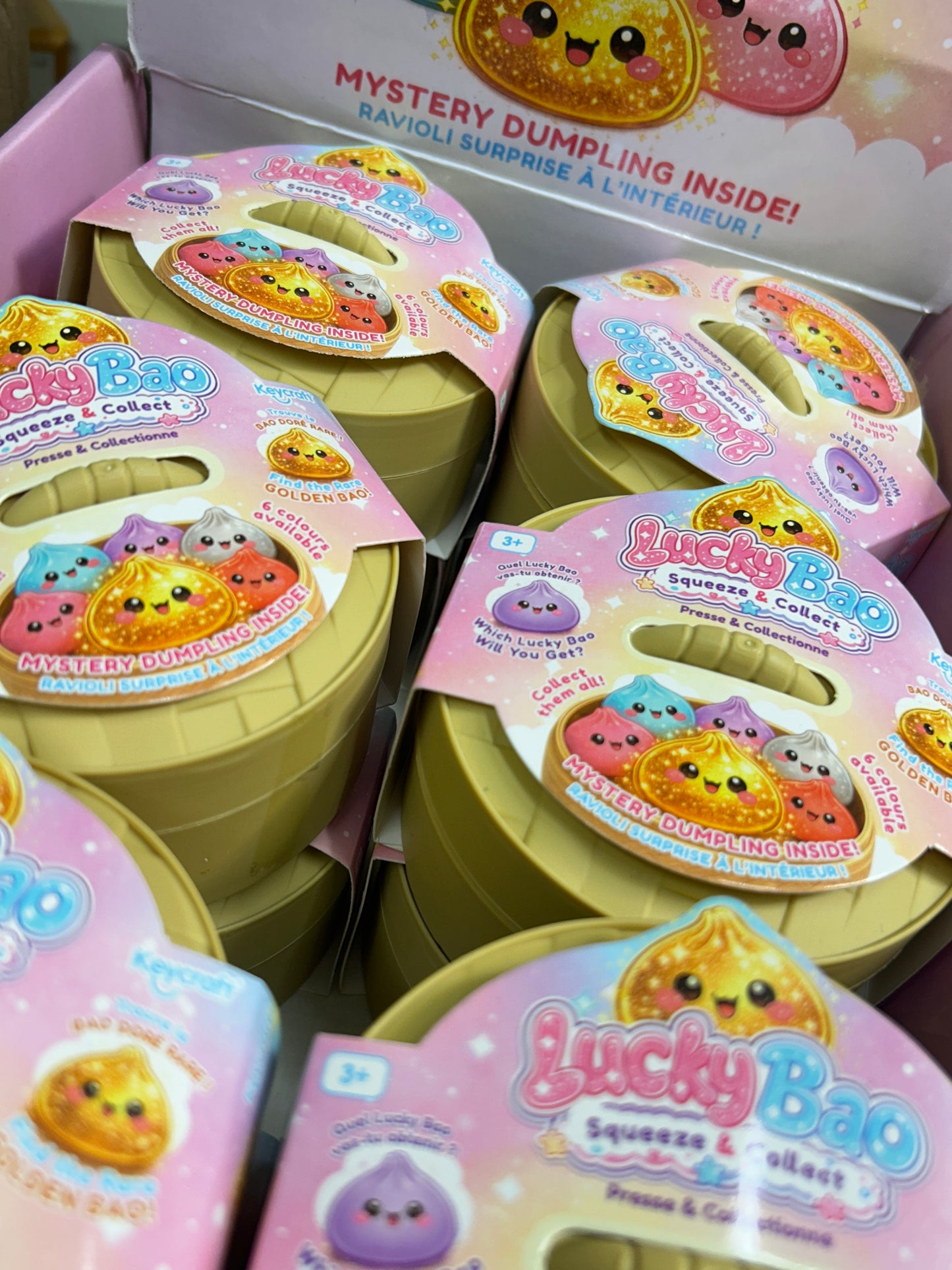 Lucky Bao Squeeze & Collect Squishy Toy – Mystery Dumpling Surprise in Bamboo Basket – Collectible Sensory Stress Toy for Kids – Soft Squishy Fidget Toy – 1 Mystery Bao (Large)