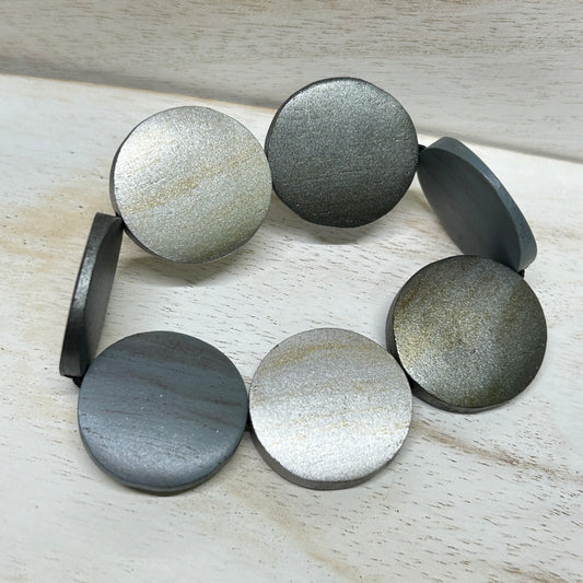 Elasticated wooden disc bracelet- tones of silver & grey.