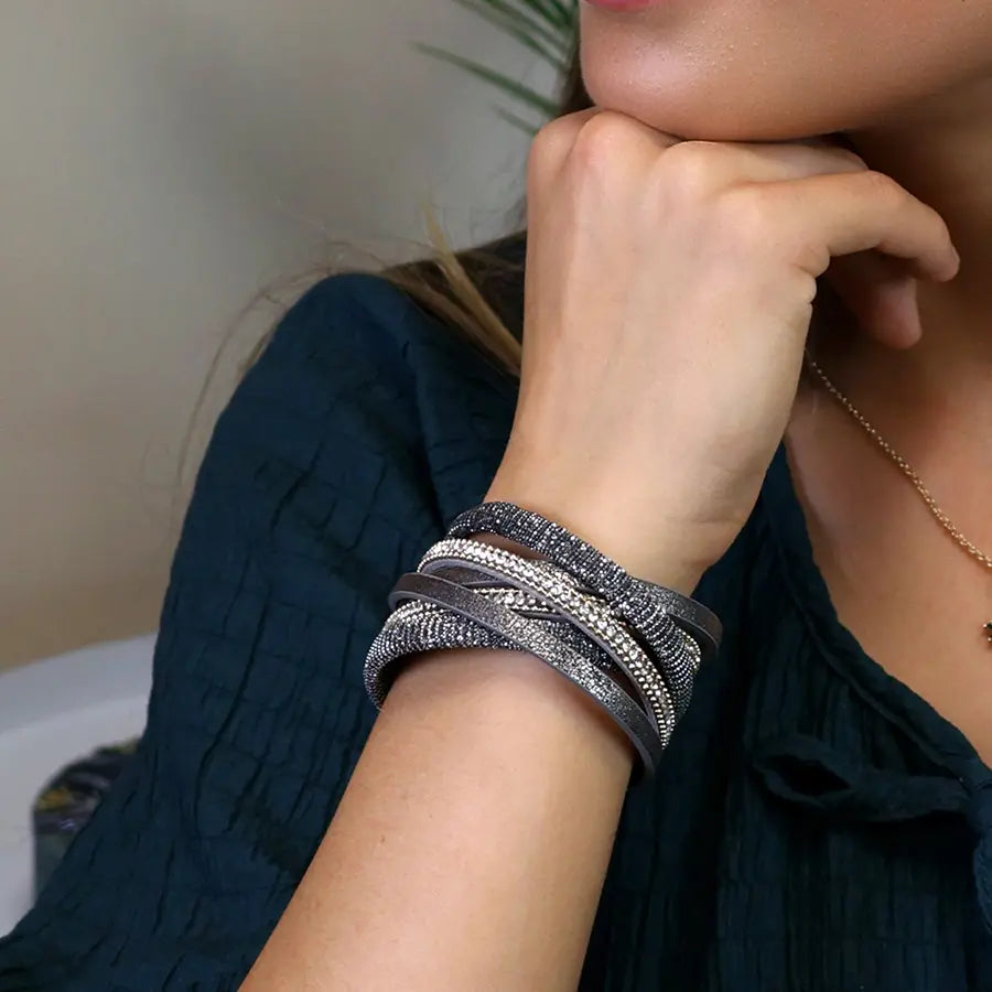 Bronze and black crossover leather bracelet