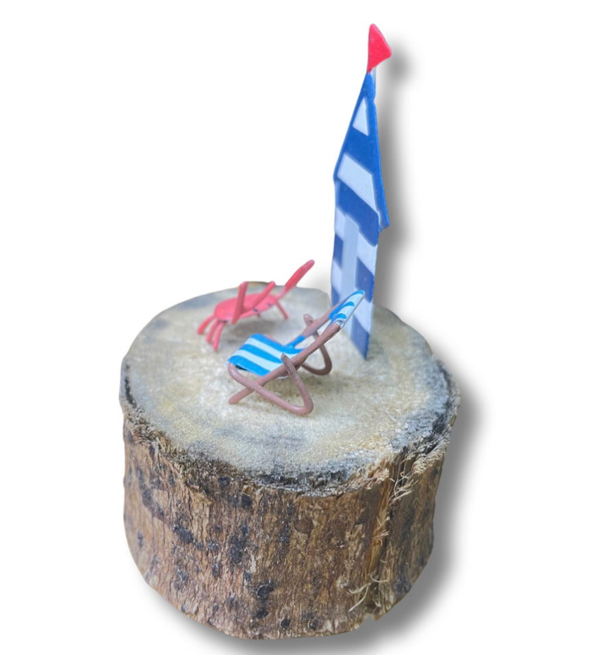 Beach hut and deck chair scene ornament by Shoeless Joe