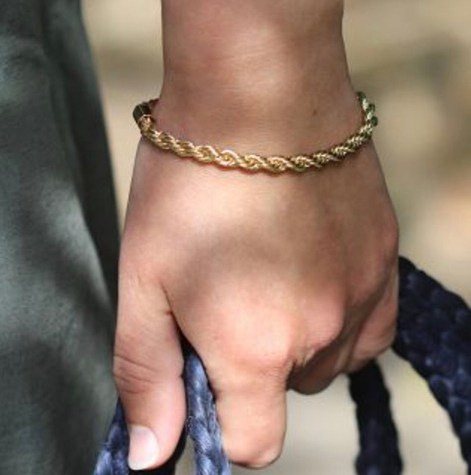 Faux gold plated rope chain bracelet.