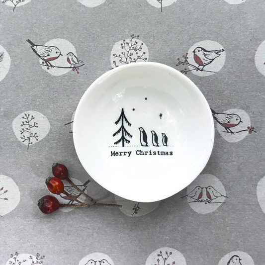 Small wobbly bowl-Merry Christmas. Penguin family trinket dish