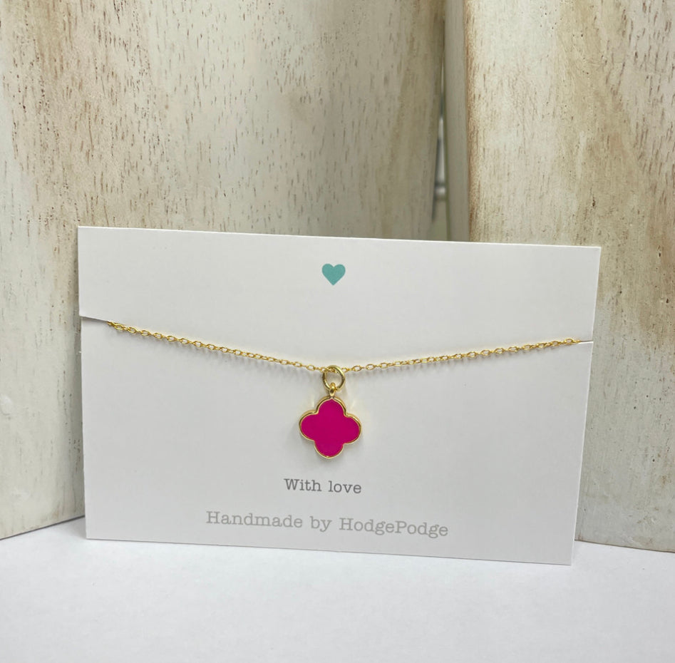 Enamel & gold clover necklace. Fine cable chain