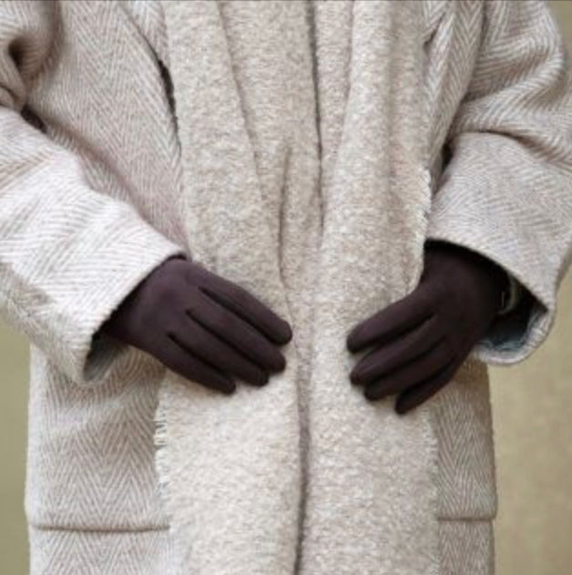 Cocoa dotty cuff and buckle detail gloves POM