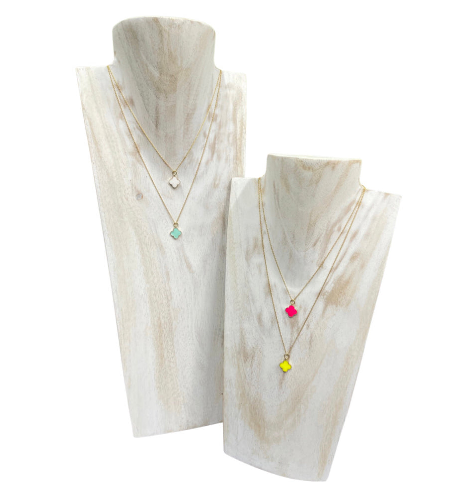 Enamel & gold clover necklace. Fine cable chain