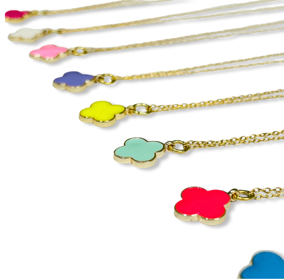 Enamel & gold clover necklace. Fine cable chain
