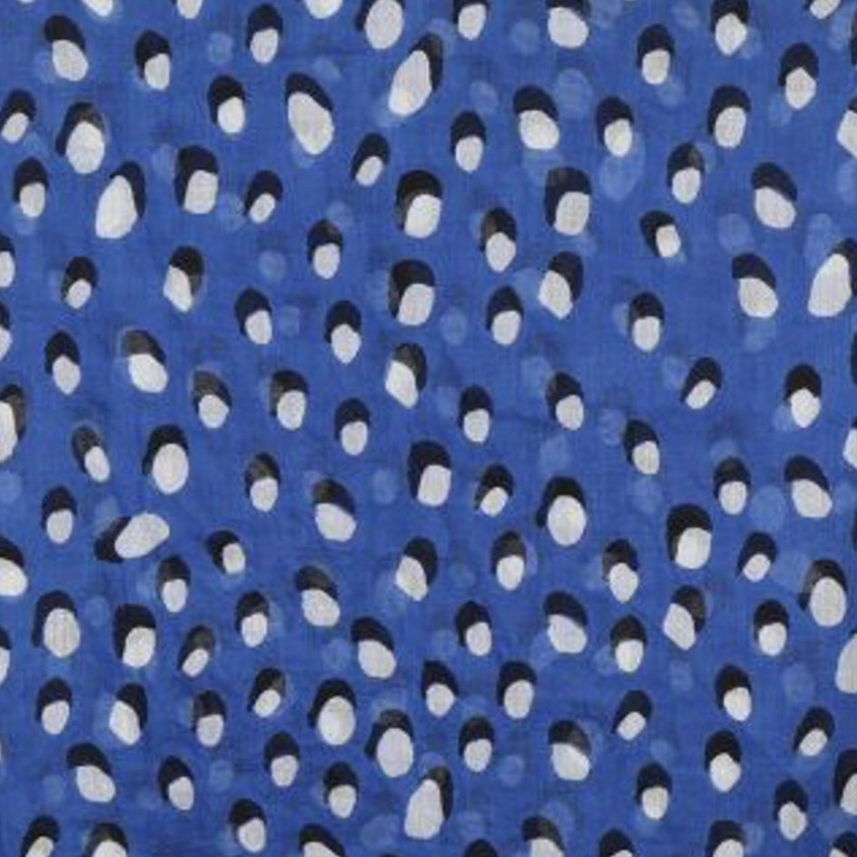 Blue scarf with white dot and shadow print by POM