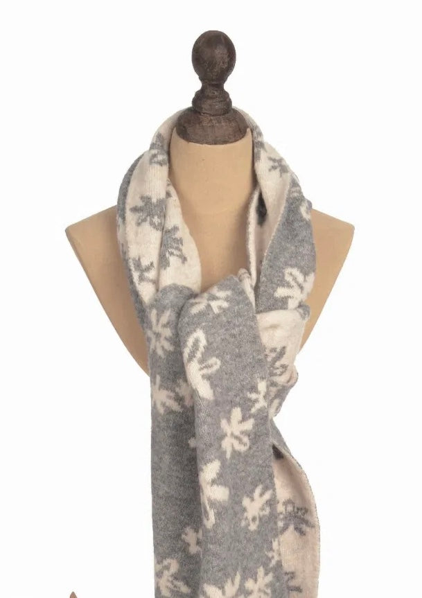 Flower design grey & white scarf