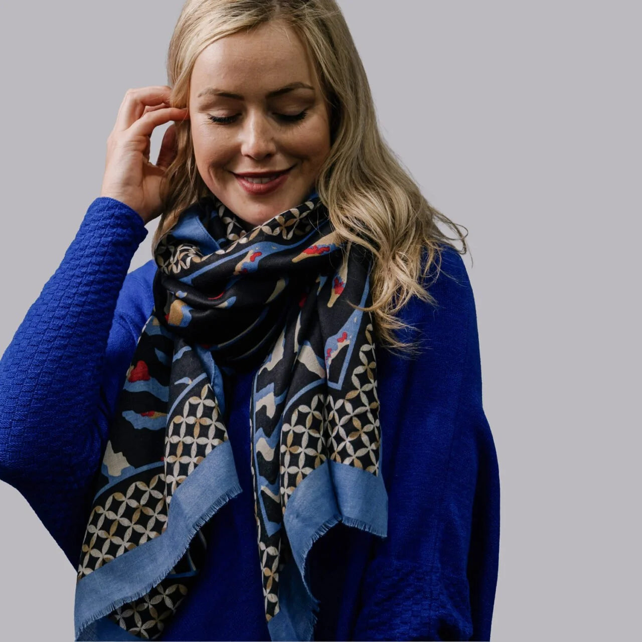 Blue mix animal print design light weight scarf