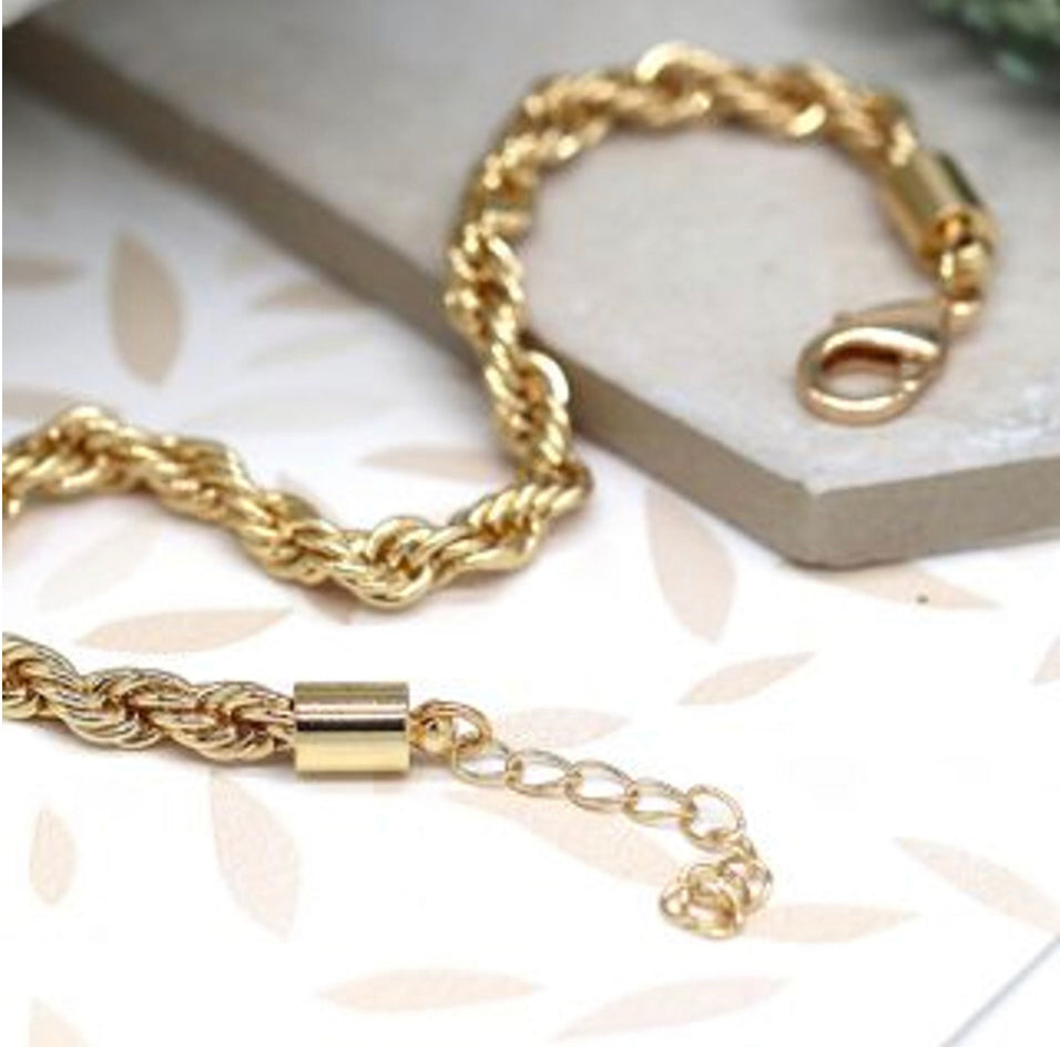 Faux gold plated rope chain bracelet.