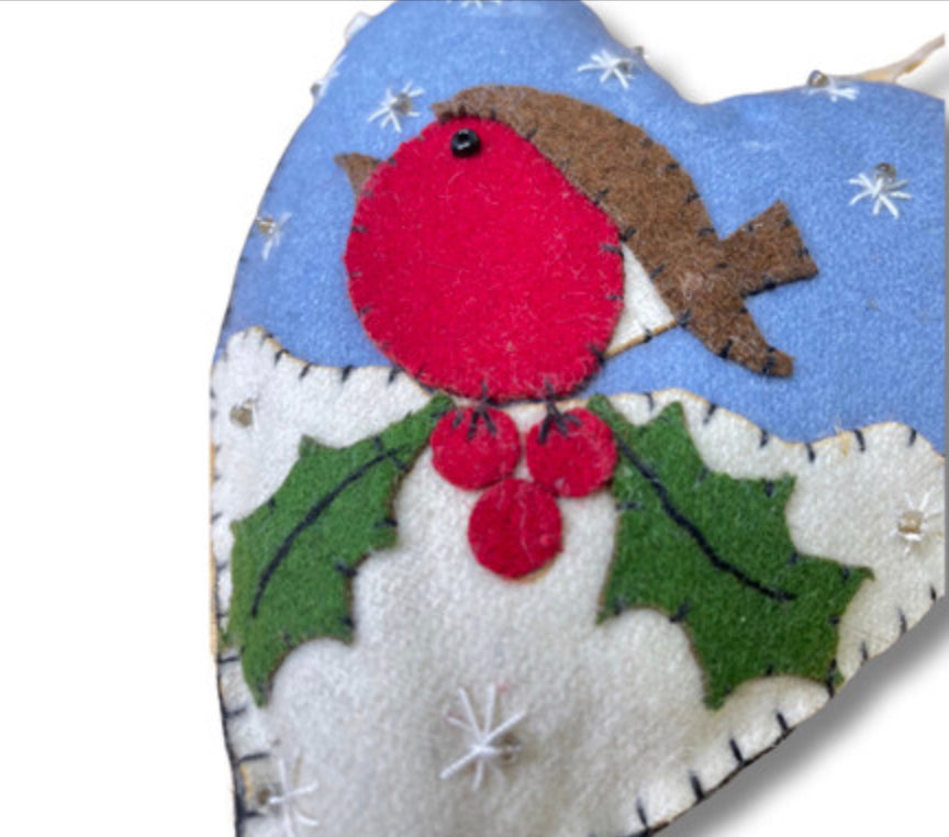 Felt robin heart Christmas decoration Shoeless Joe