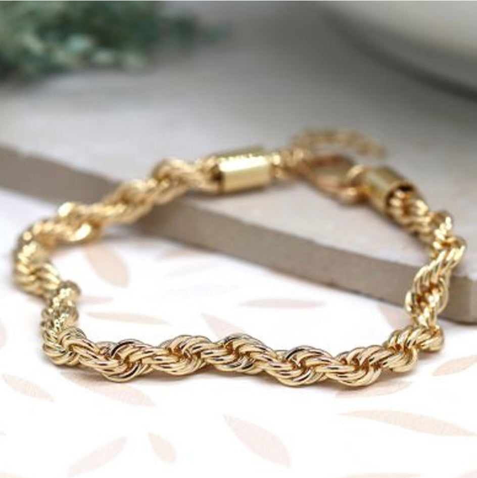 Faux gold plated rope chain bracelet.
