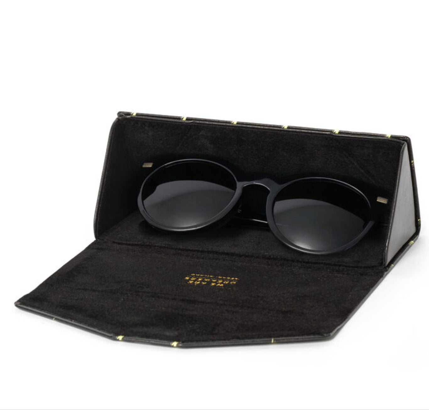 Folding glasses case by Legami feel the thunder