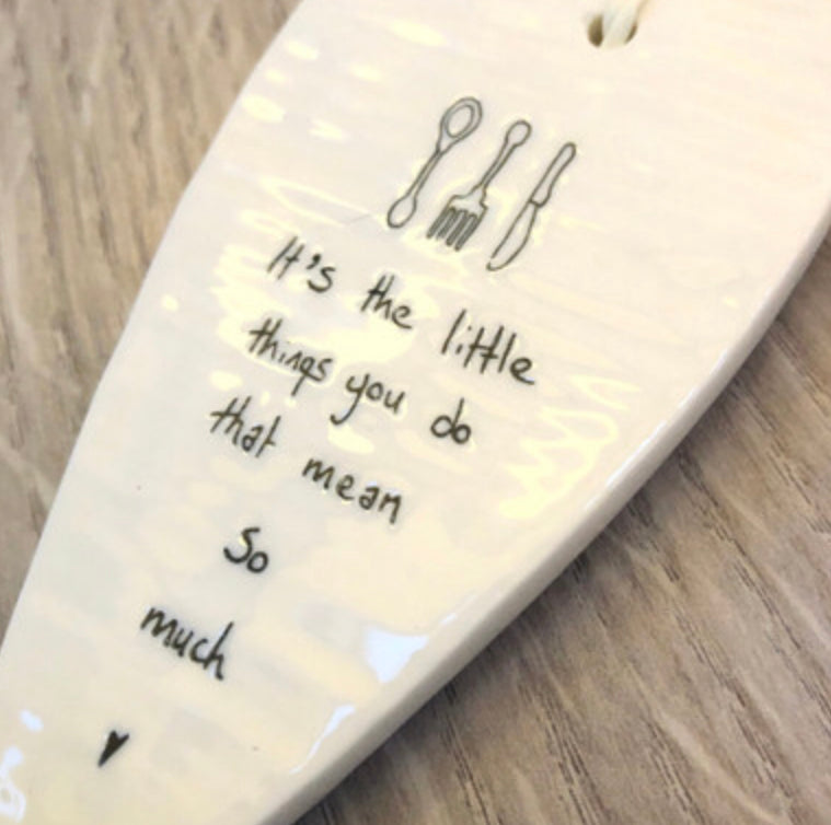 East of India long ceramic heart. It’s the little things you do that mean so much.