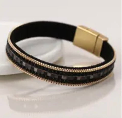 Black and golden magnetic bracelet