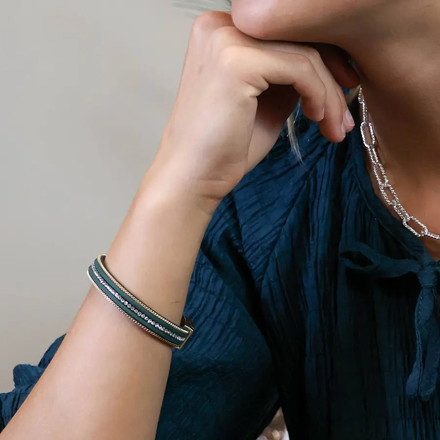 Deep green and golden magnetic bracelet