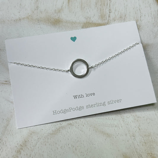Circle link silver bracelet