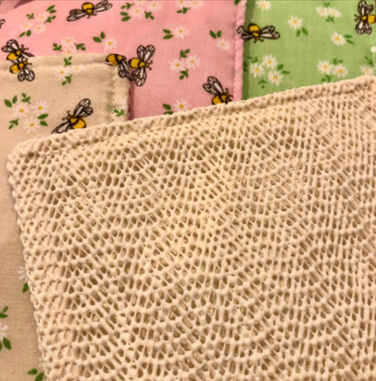 Bee print jar opening cloth by Stella’s stitchcraft