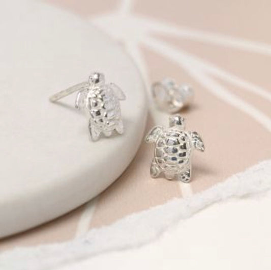 Sea turtle stud earrings. Sterling silver.