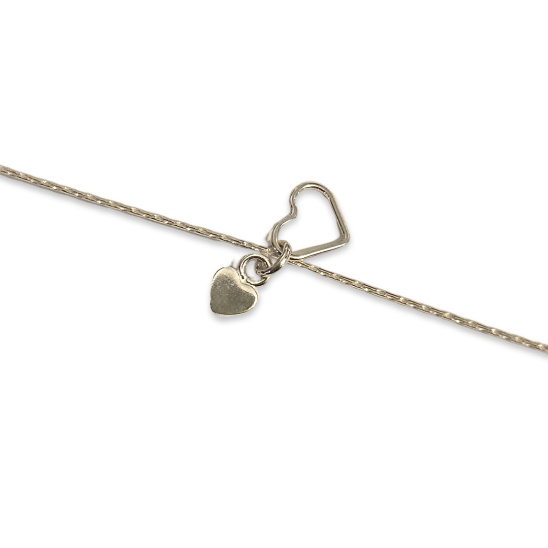 Fine chain sterling silver bracelet with heart charm
